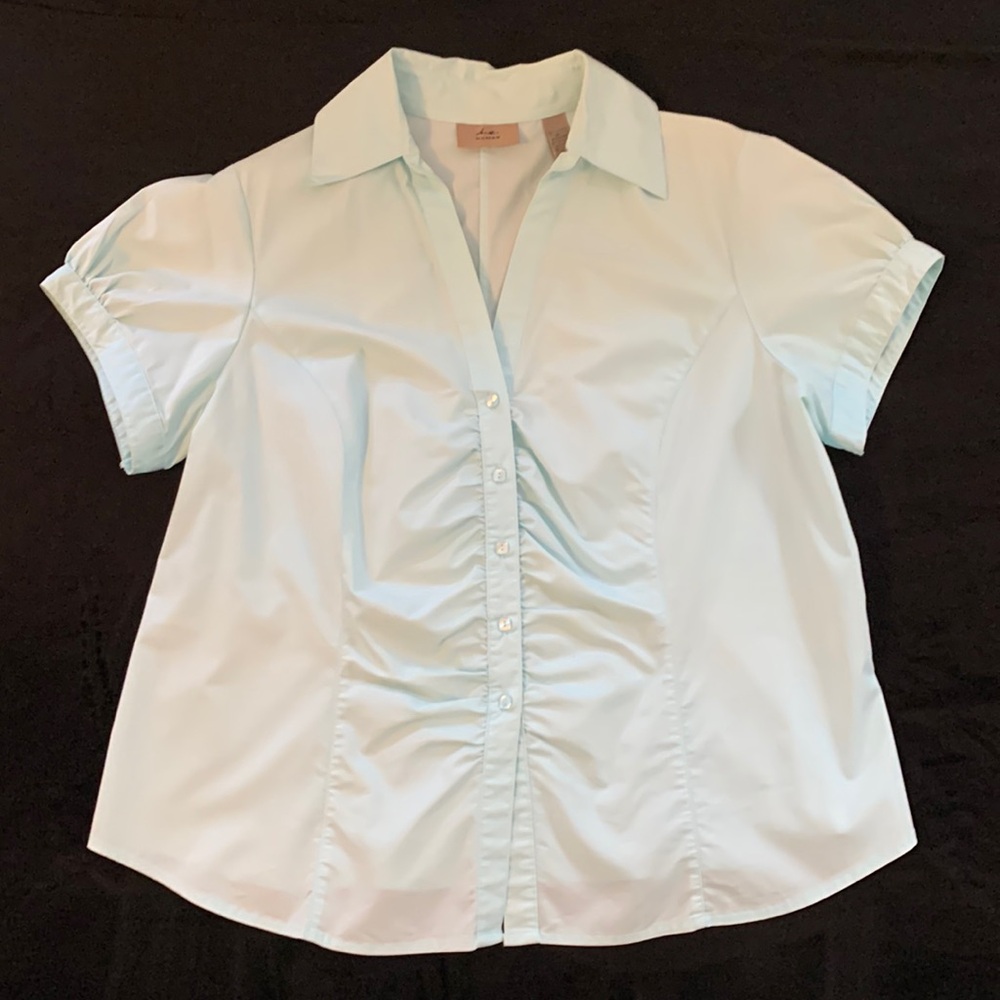 Macy’s INKKAS Top!! Size XL. 62% Cotton, 33% Polyester, & 5% Spandex
